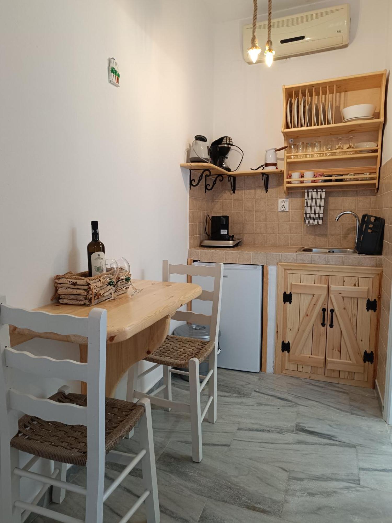 Athina Studio Apartments Kerveli Exterior photo